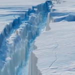 A 19-mile crack tearing the ice apart in the Antarctica’s Pine Island Glacier